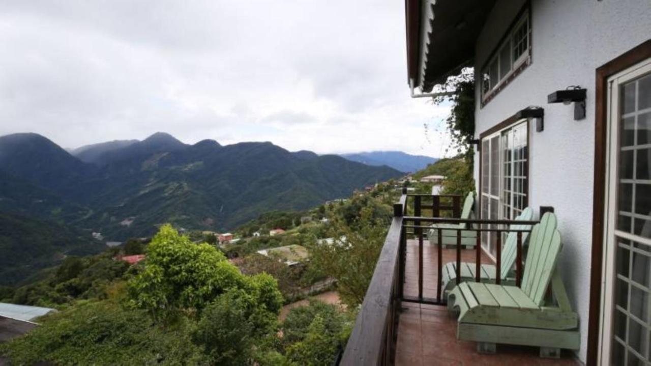 Villa Relax Renai Bagian luar foto
